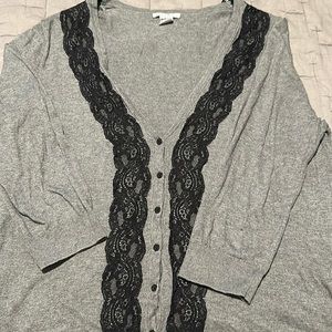 Large H&M 3/4 sleeve sweater